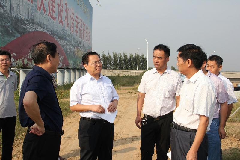 邹城市政府副市长,公安局长刘书寅陪同,济宁市农村公路管理站,邹城市